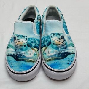 New Raad Shop Blue and White Turtle Loafers Slip-Ons Men’s Sz 7 Women’s Sz 9